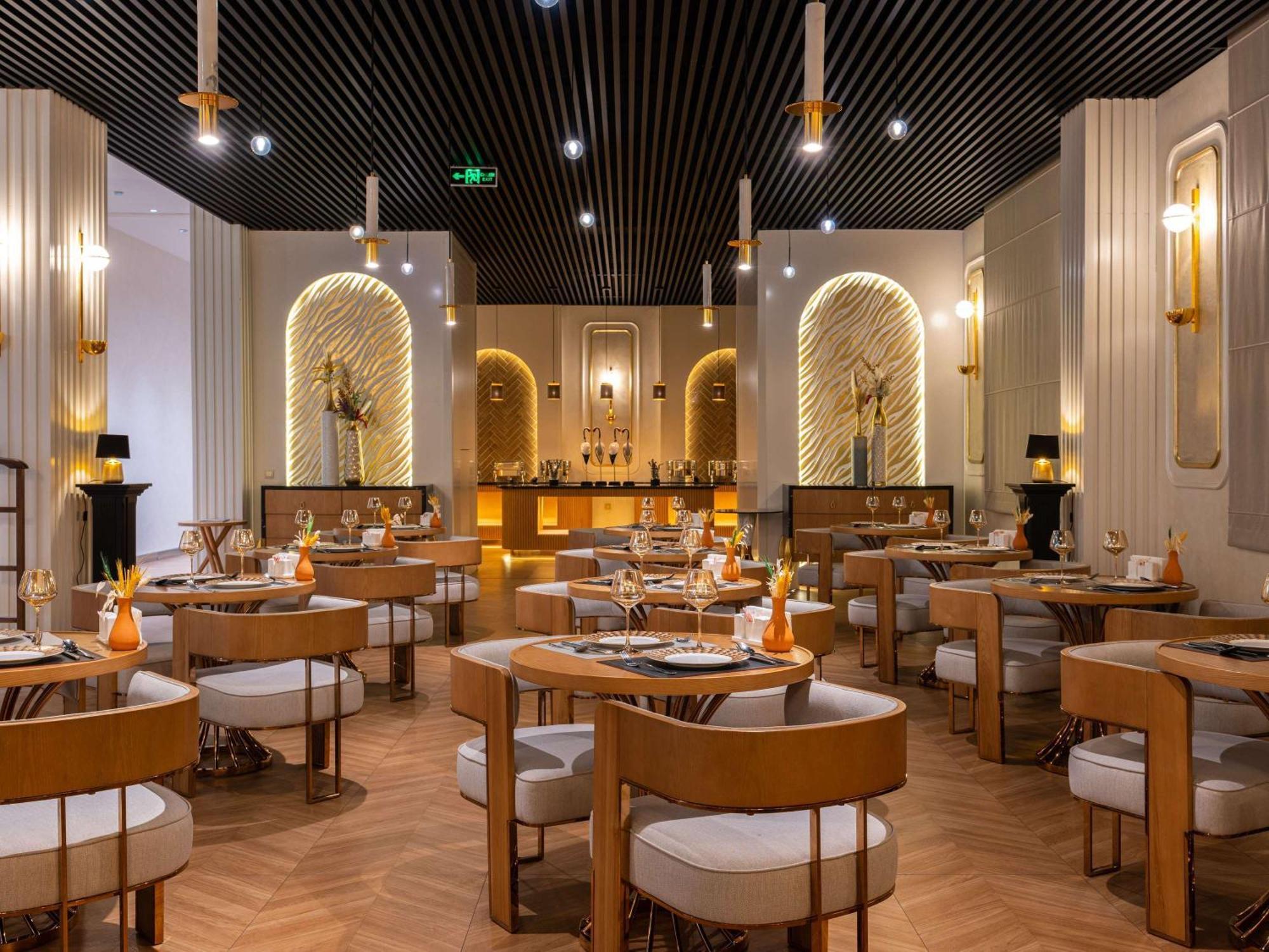 Moevenpick Samarkand Luaran gambar