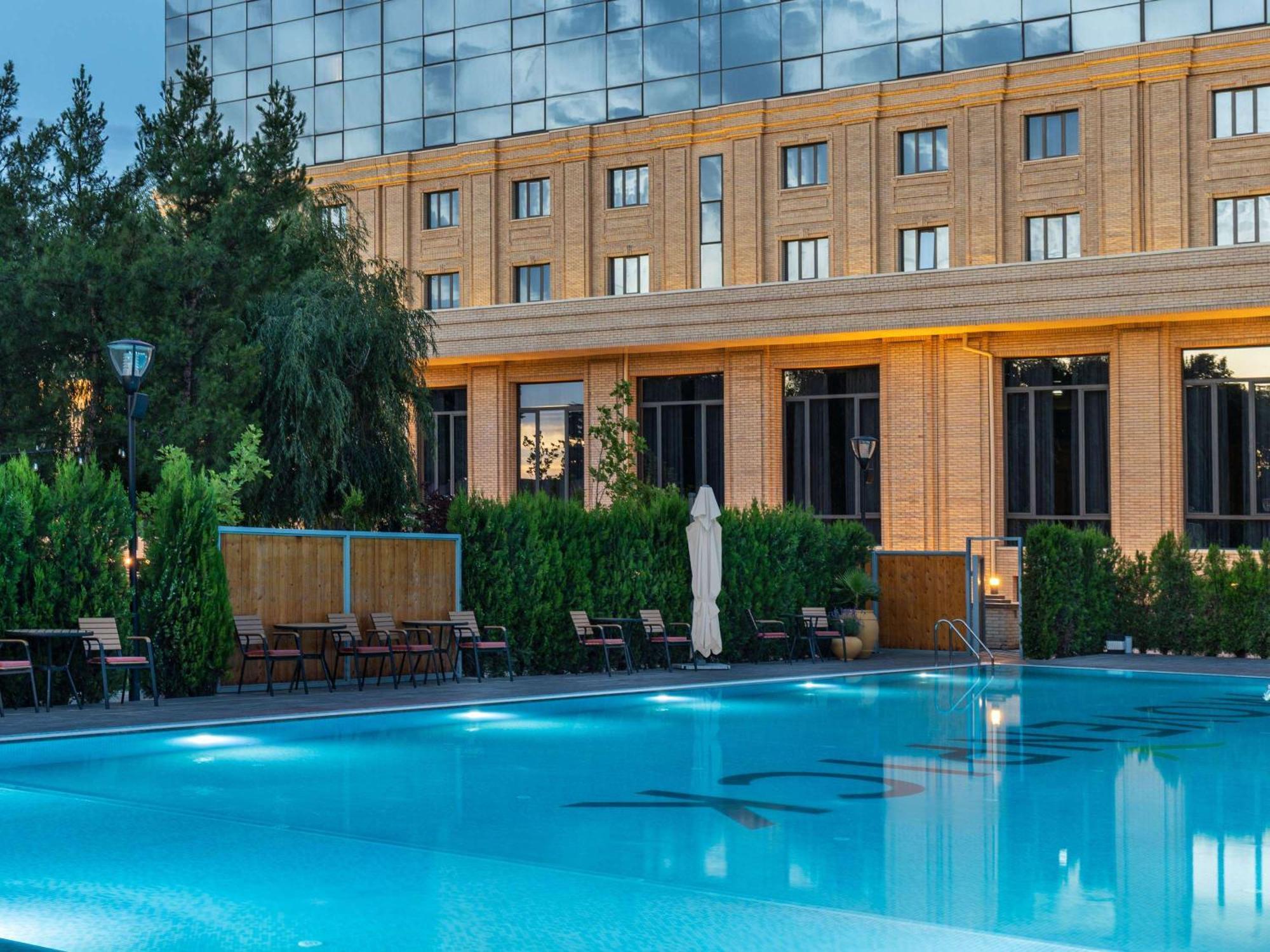 Moevenpick Samarkand Luaran gambar